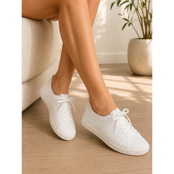 Vivaia Shoes - VIVAIA Knit Lace-Up Sneakers White Pink Trim - EU 40 / US 9